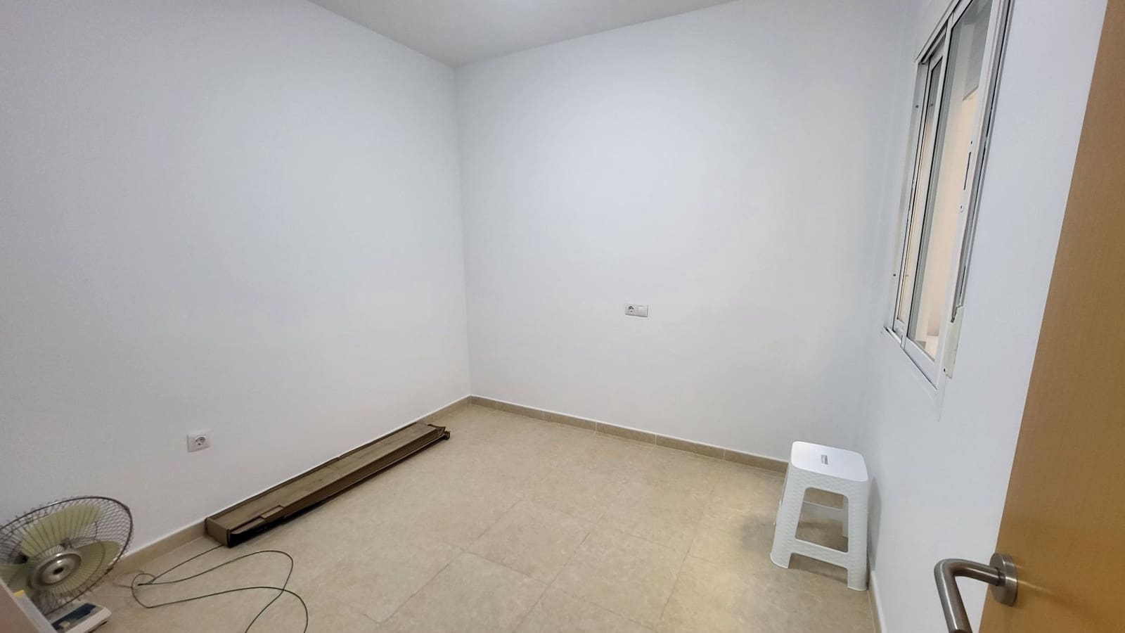 2 bedroom Flat for rent in Albox with garage - € 500 (Ref: 10108955)