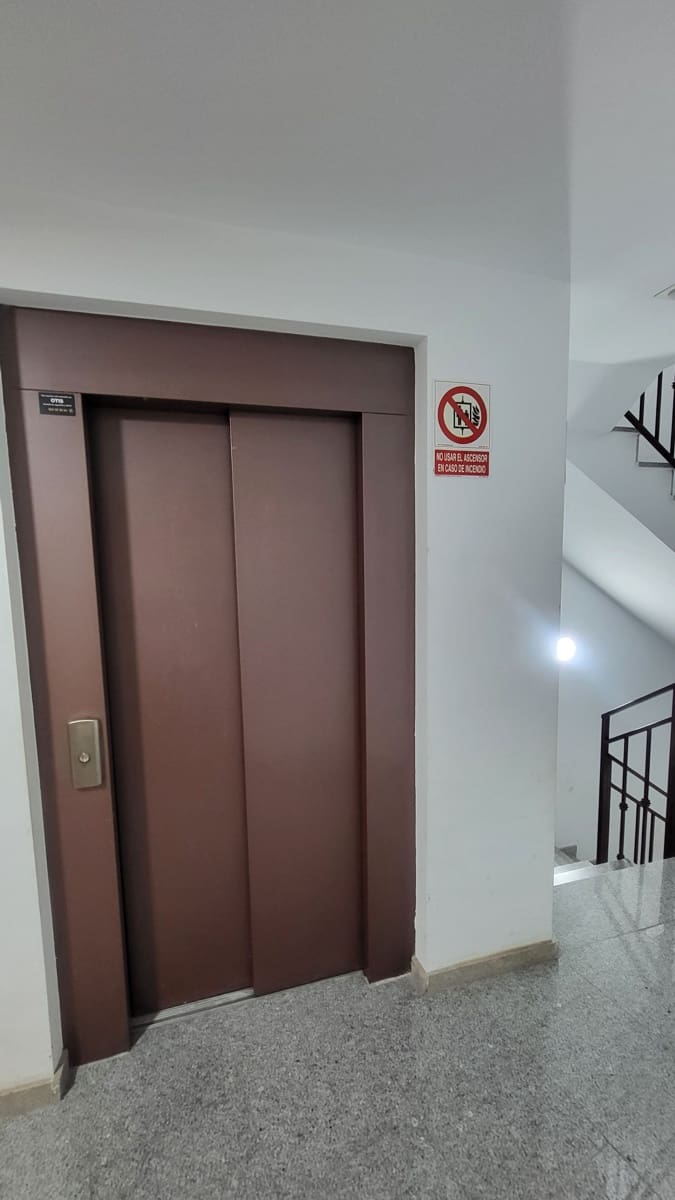 2 bedroom Flat for rent in Albox with garage - € 500 (Ref: 10108955)