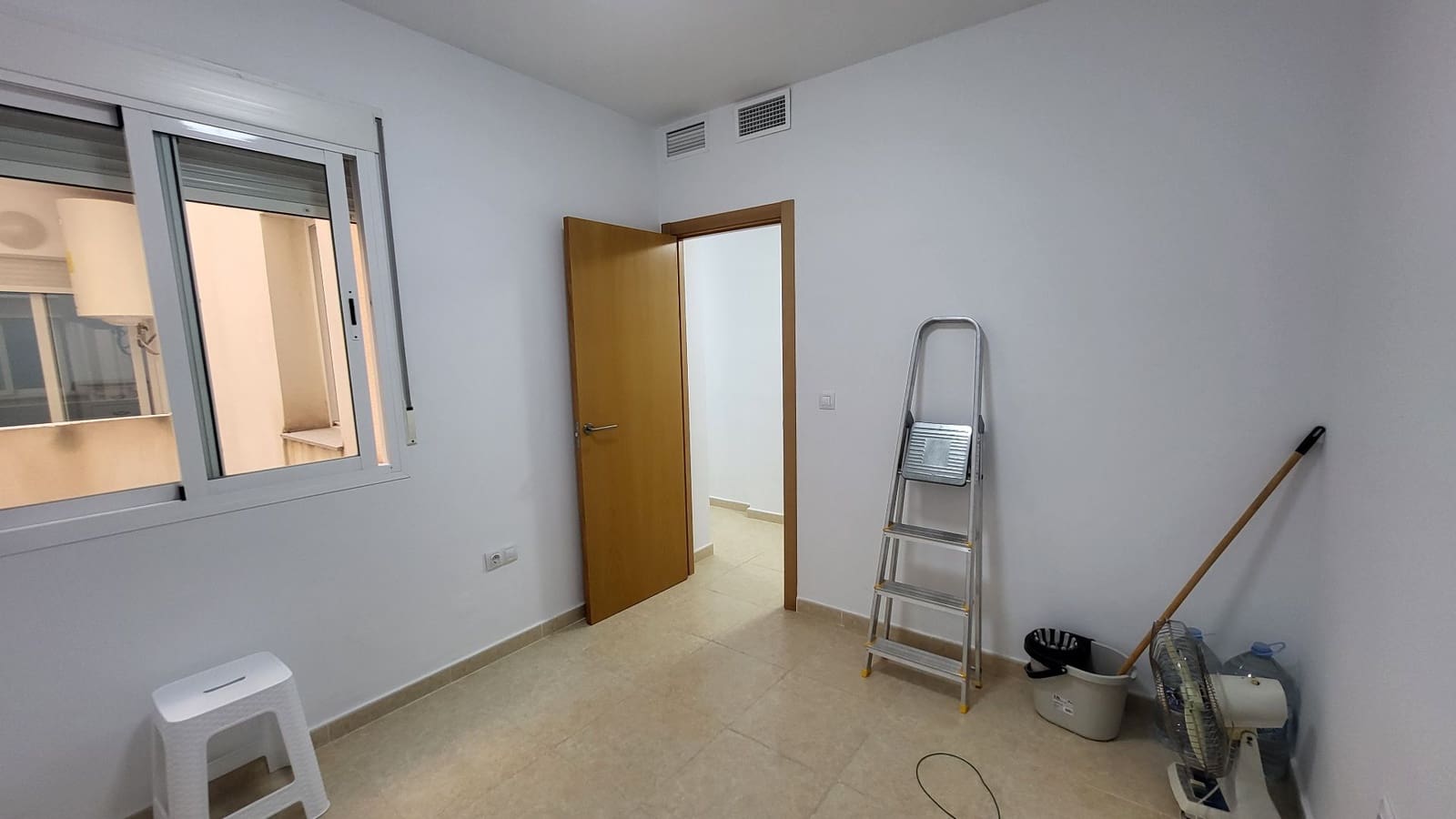 2 bedroom Flat for rent in Albox with garage - € 500 (Ref: 10108955)