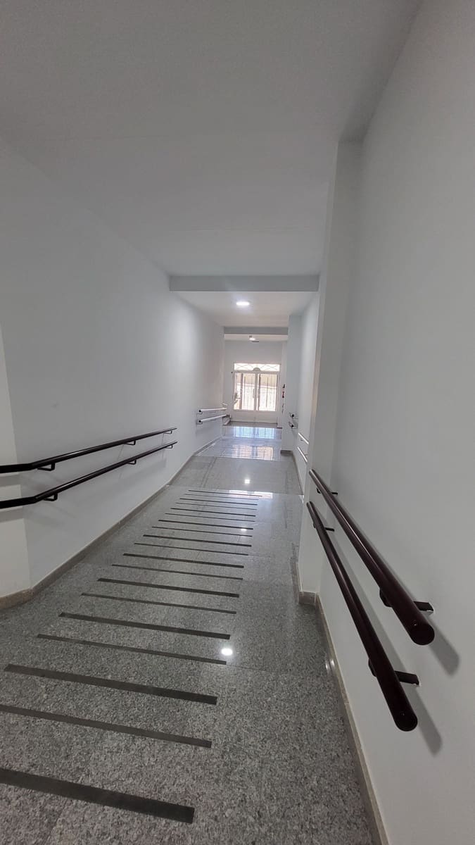 2 bedroom Flat for rent in Albox with garage - € 500 (Ref: 10108955)
