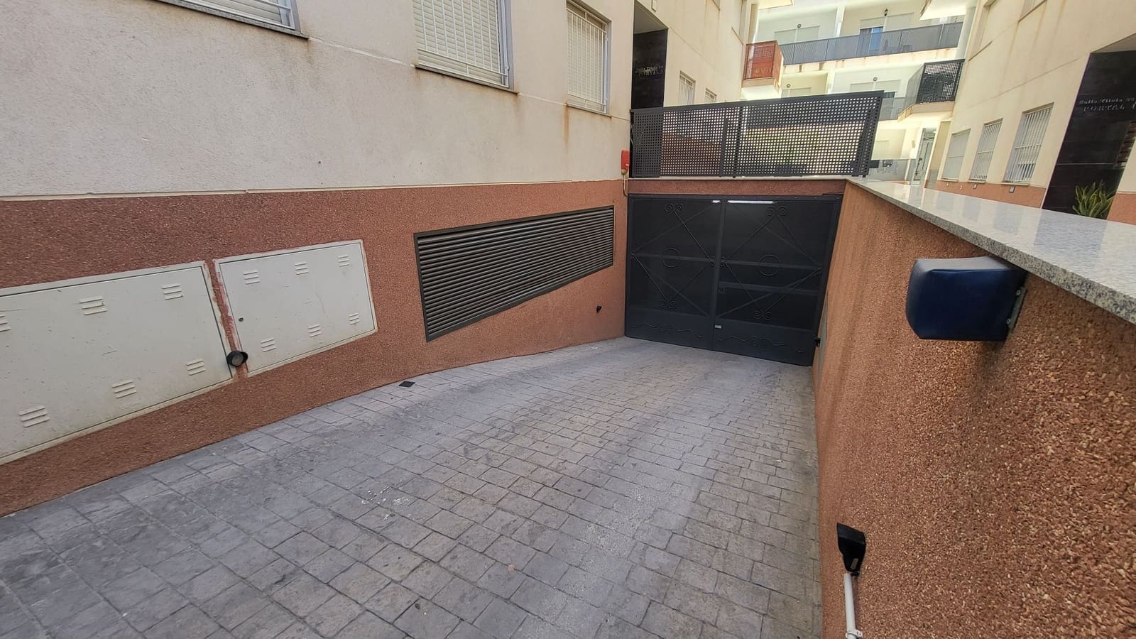 2 bedroom Flat for rent in Albox with garage - € 500 (Ref: 10108955)