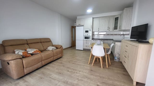 Piso de 2 habitaciones en Albox en alquiler con garaje - 500 € (Ref: 10108955)