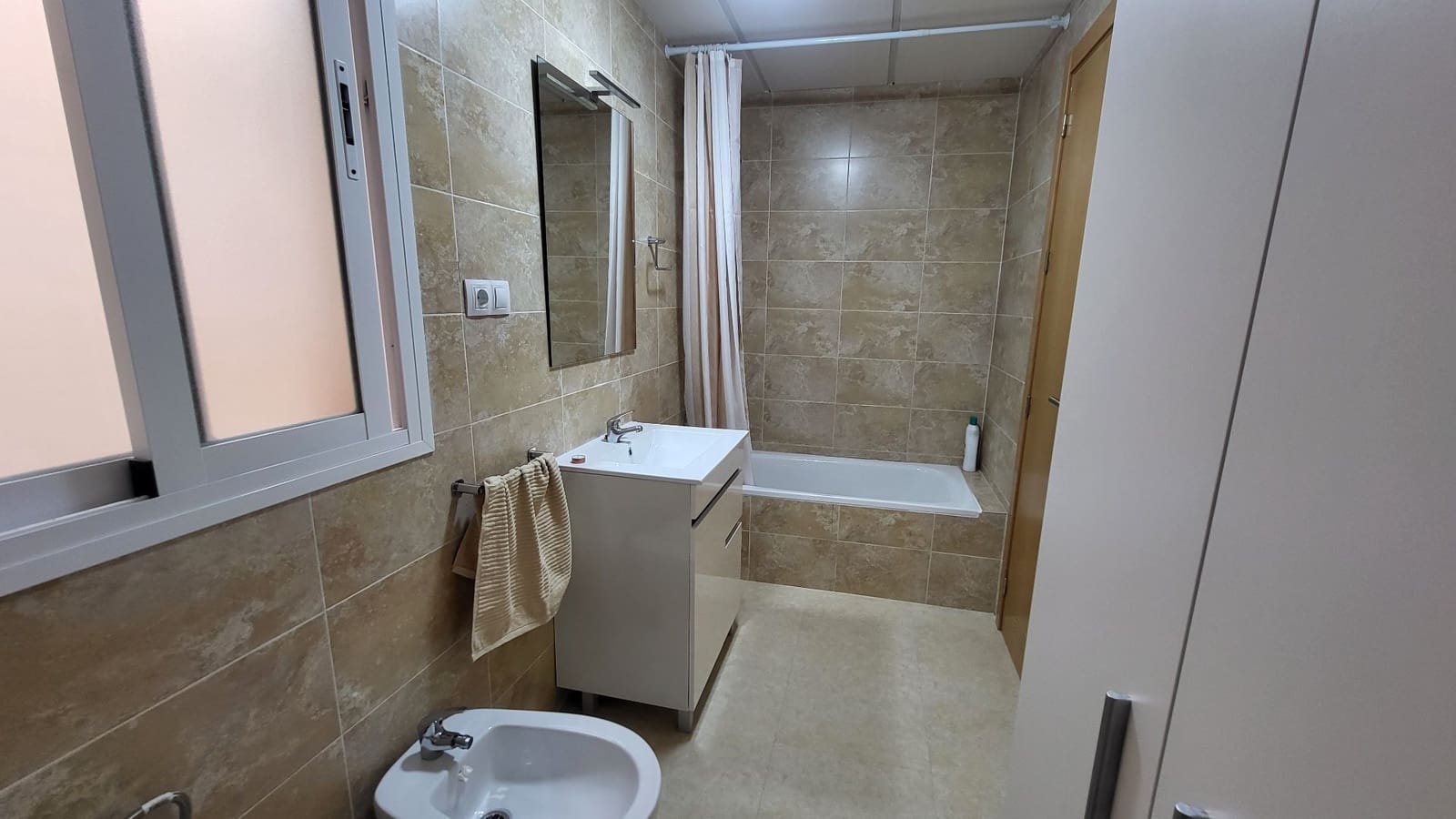 2 bedroom Flat for rent in Albox with garage - € 500 (Ref: 10108955)