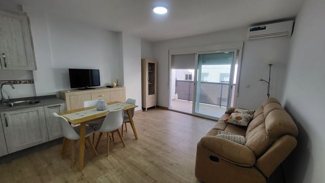 Piso de 2 habitaciones en Albox en alquiler con garaje - 500 € (Ref: 10108955)