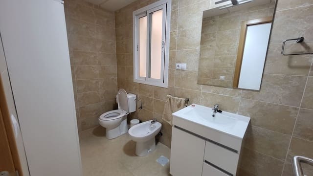 Piso de 2 habitaciones en Albox en alquiler con garaje - 500 € (Ref: 10108955)