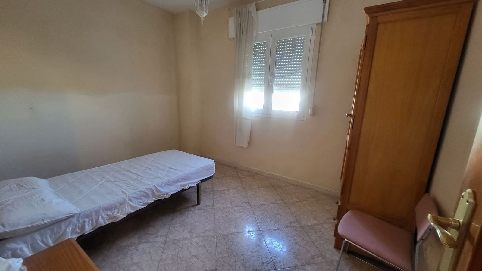 Appartement de 4 chambres à louer à Albox - 550 € (Ref: 10115405)