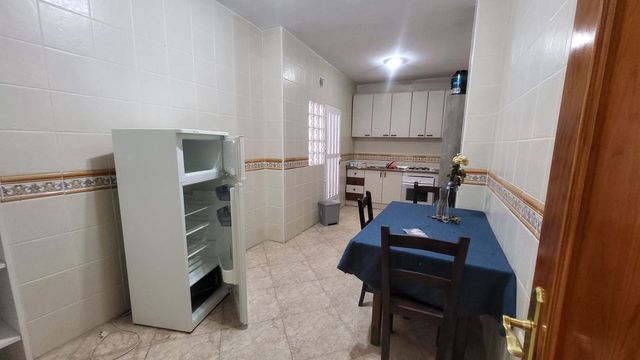 4 sovrum Lägenhet att hyra i Albox - 550 € (Ref: 10115405)