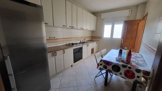 4 sovrum Lägenhet att hyra i Albox - 550 € (Ref: 10115406)