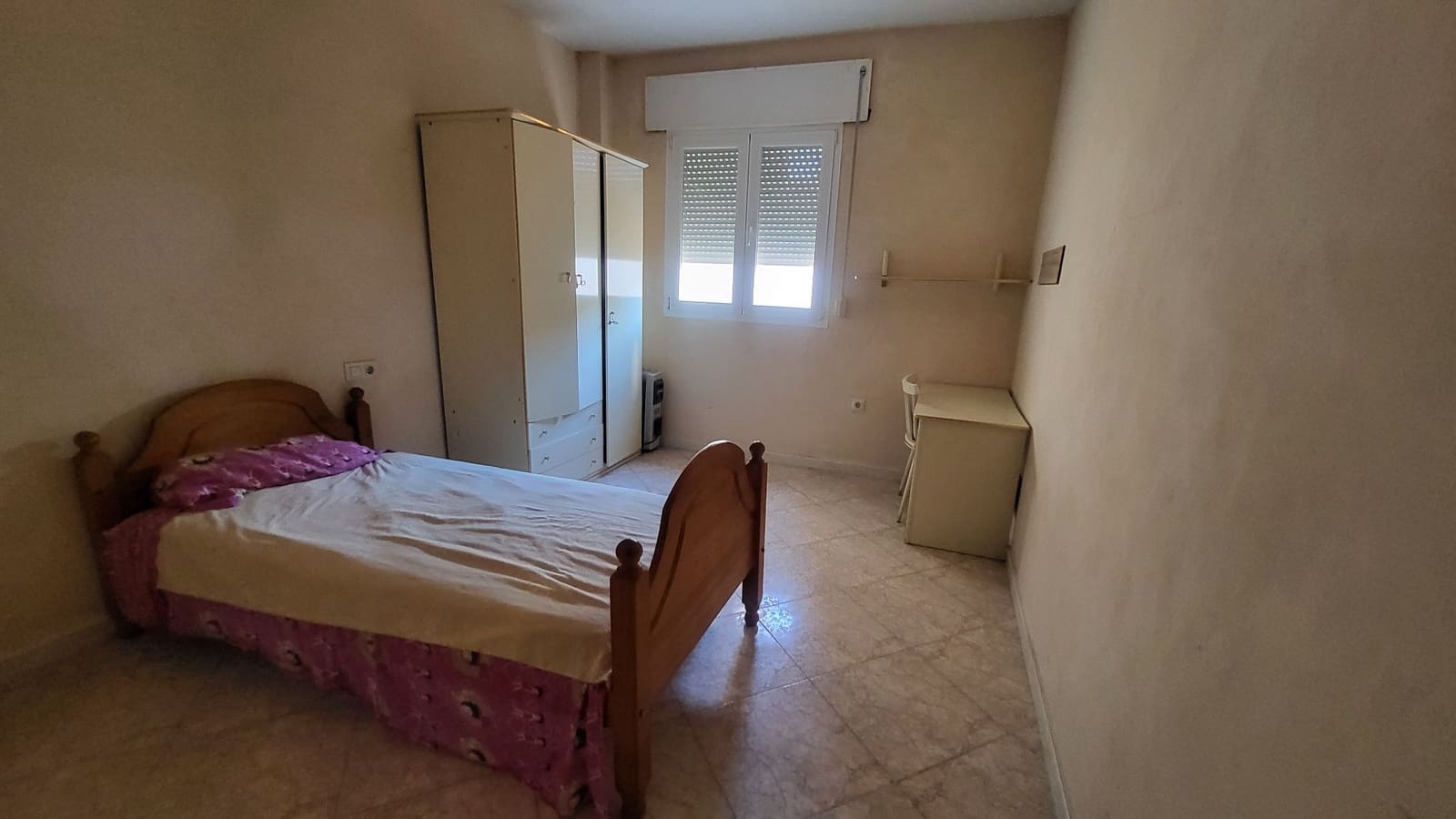 Appartement de 4 chambres à louer à Albox - 550 € (Ref: 10115406)