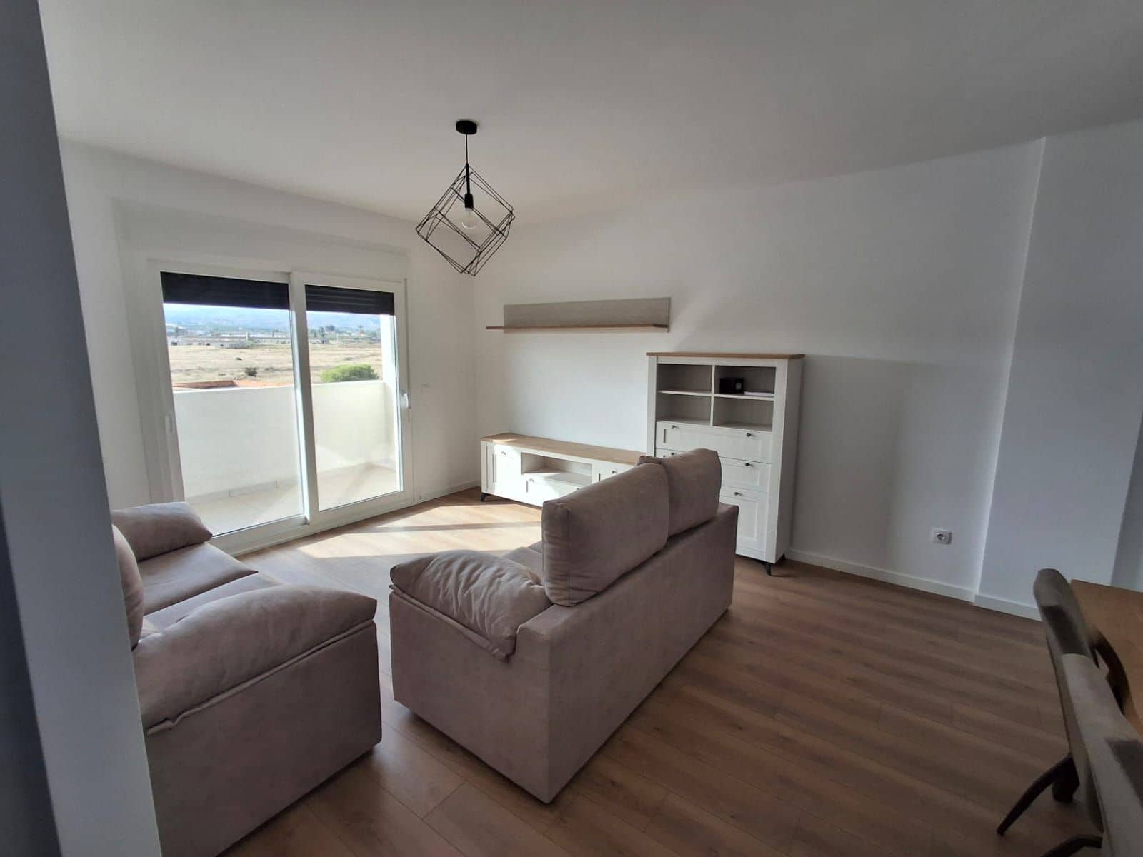 3 sovrum Lägenhet att hyra i Huercal-Overa - 650 € (Ref: 10141712)