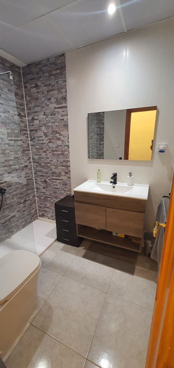 3 bedroom Flat for rent in Macael - € 550 (Ref: 10159096)