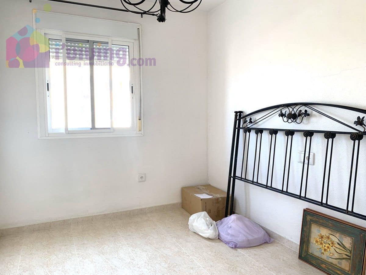 4 soveværelse Lejlighed til salg i Almeria by med garage - € 249.900 (Ref: 7177438)