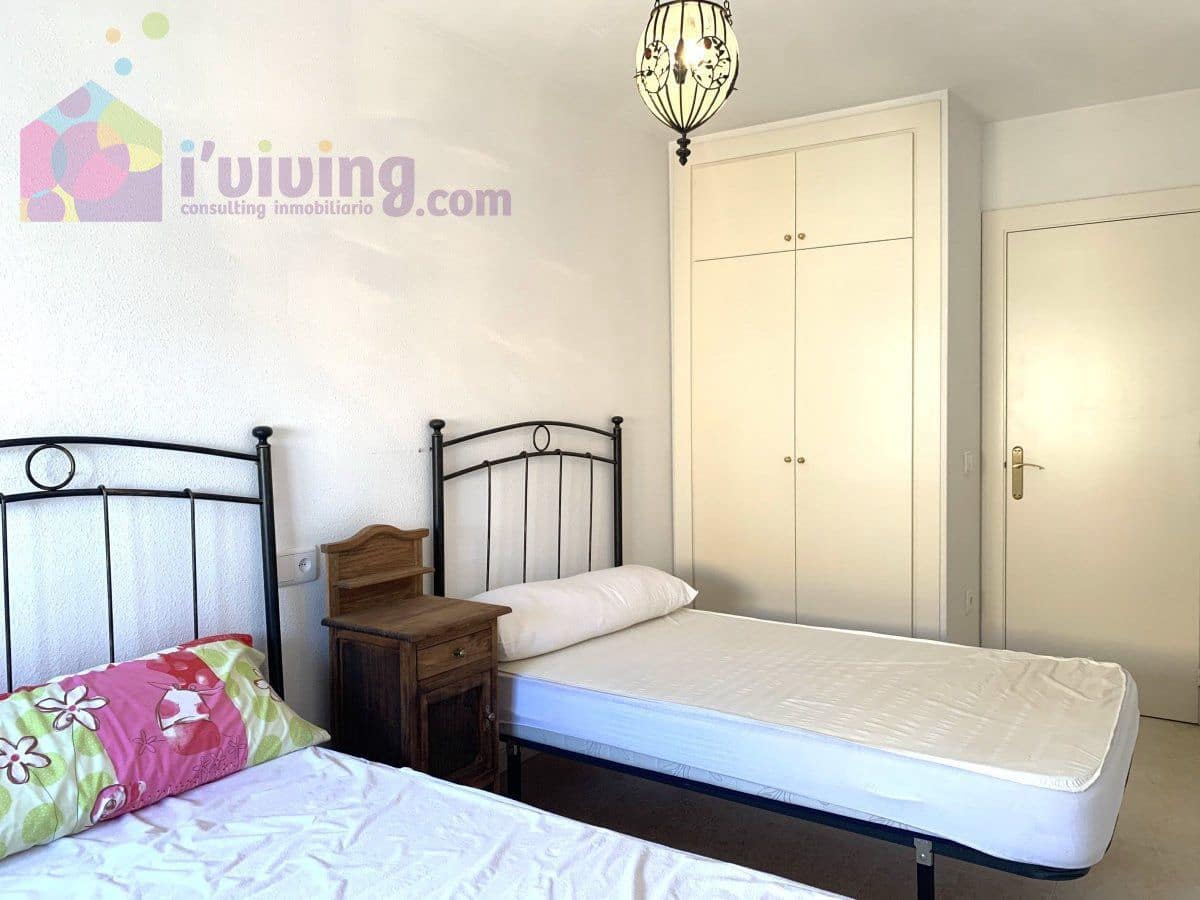 4 soveværelse Lejlighed til salg i Almeria by med garage - € 249.900 (Ref: 7177438)