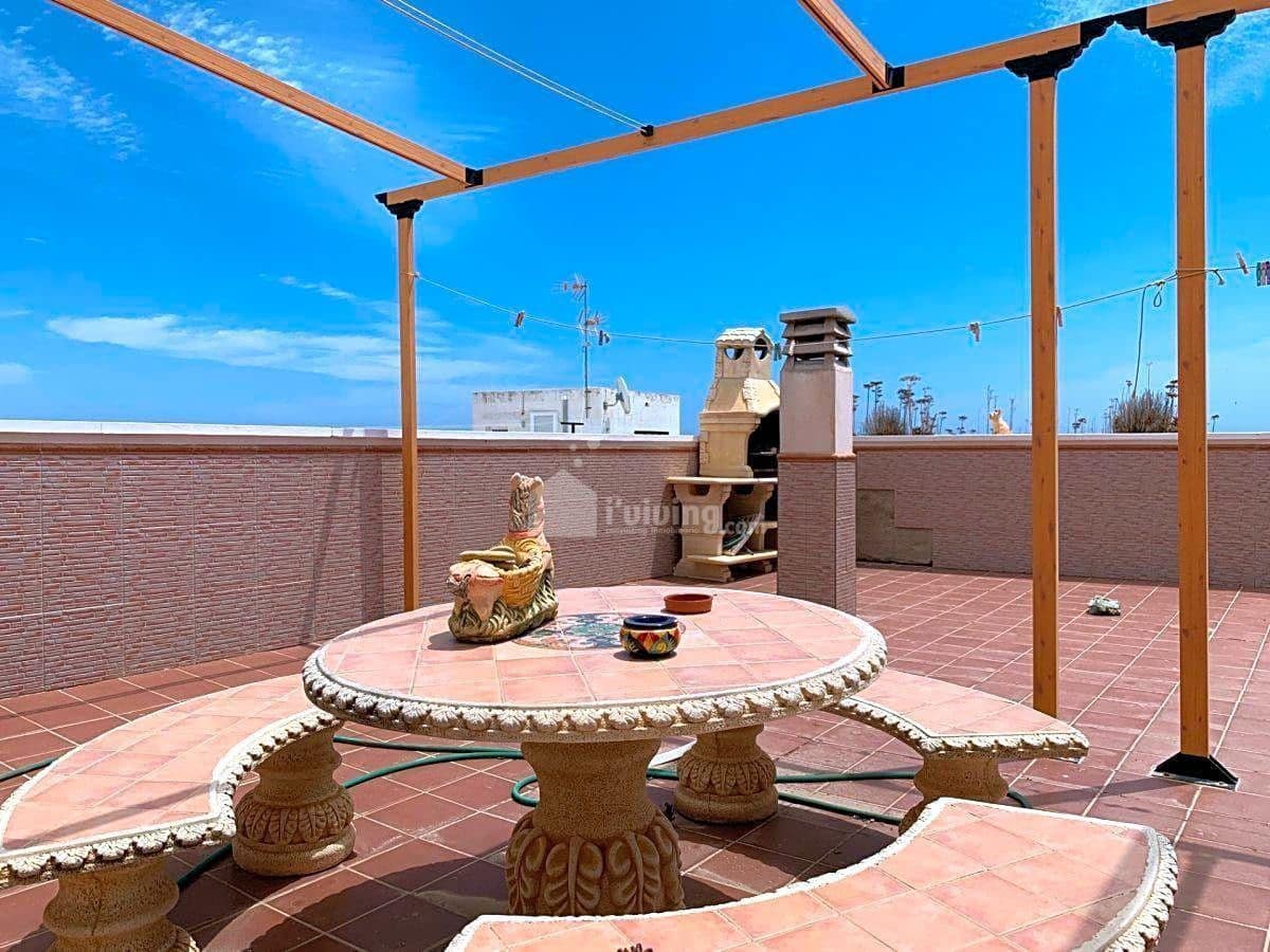 3 bedroom Penthouse for sale in Garrucha with garage - € 189,000 (Ref: 7177447)