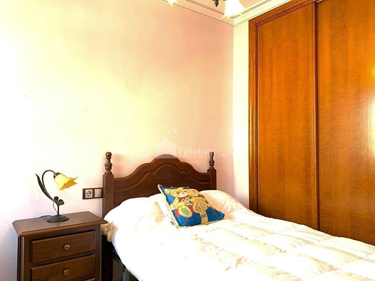 3 bedroom Penthouse for sale in Garrucha with garage - € 189,000 (Ref: 7177447)