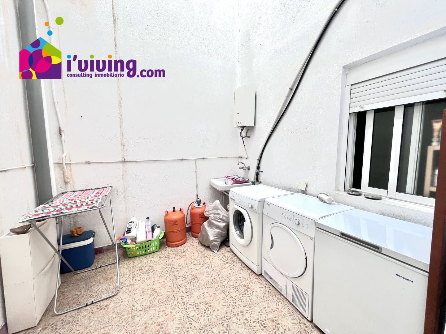 8 soverom Hus til salgs i Albox med garasje - € 165 000 (Ref: 7202329)