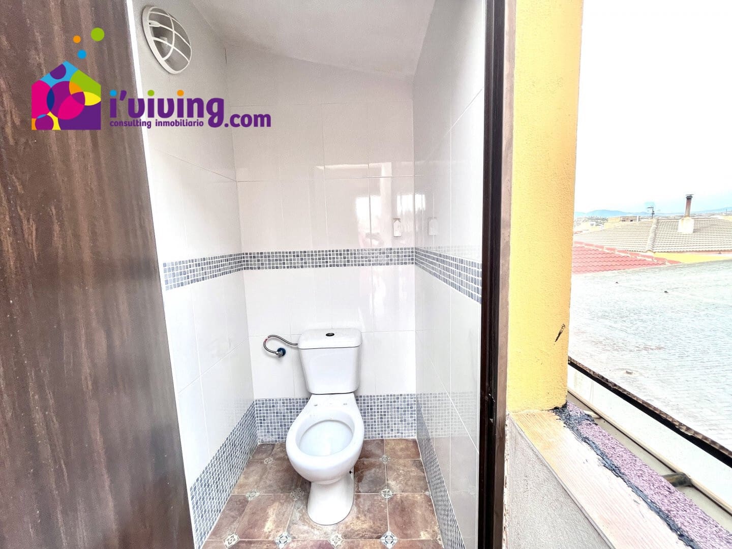 8 soverom Hus til salgs i Albox med garasje - € 165 000 (Ref: 7202329)