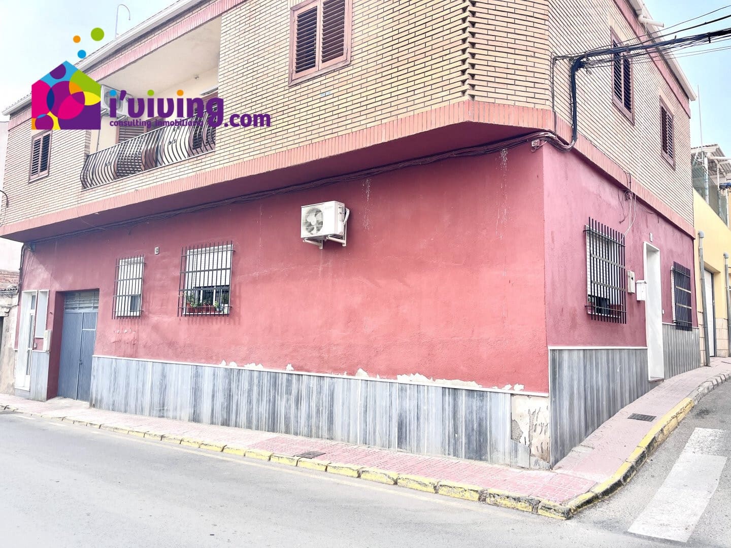 8 soverom Hus til salgs i Albox med garasje - € 165 000 (Ref: 7202329)