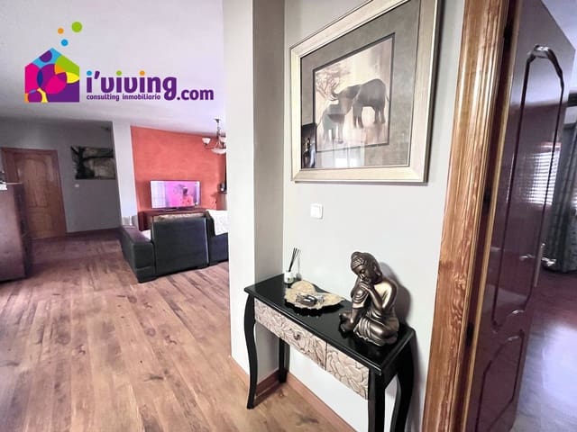 Chalet de 8 habitaciones en Albox en venta - 165.000 € (Ref: 7202329)