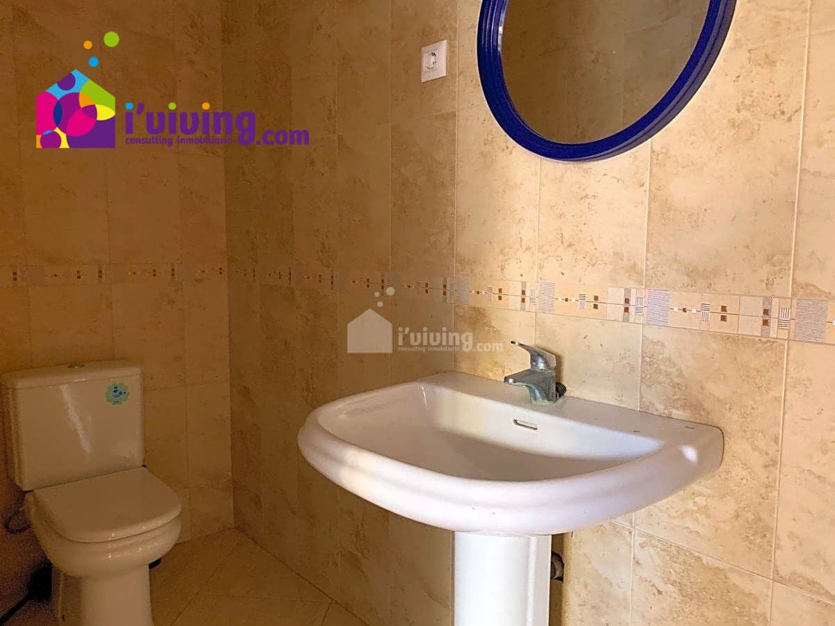 Commercial for rent in Albox - € 500 (Ref: 7232275)