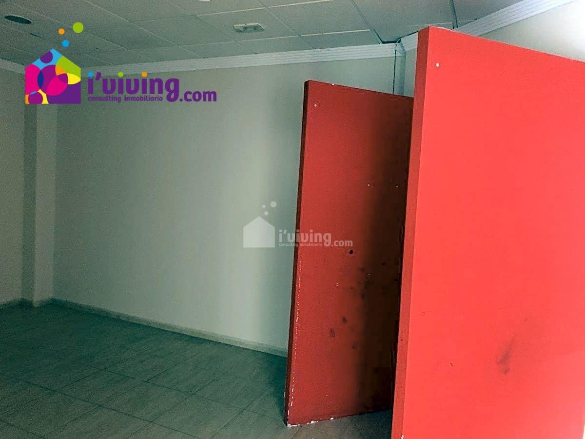 Commercial for rent in Albox - € 500 (Ref: 7232275)