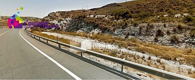 Finca/Landehus til salg i Albox - € 30.000 (Ref: 7232280)