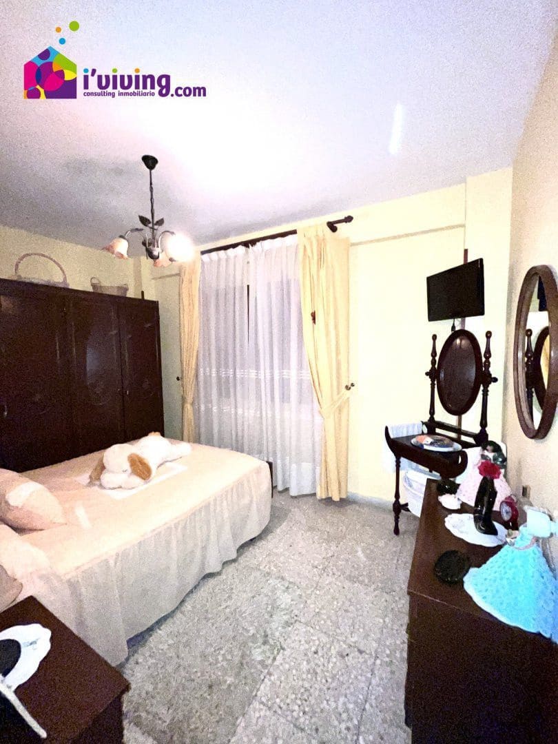 4 bedroom Flat for sale in Albox - € 115,000 (Ref: 7232305)