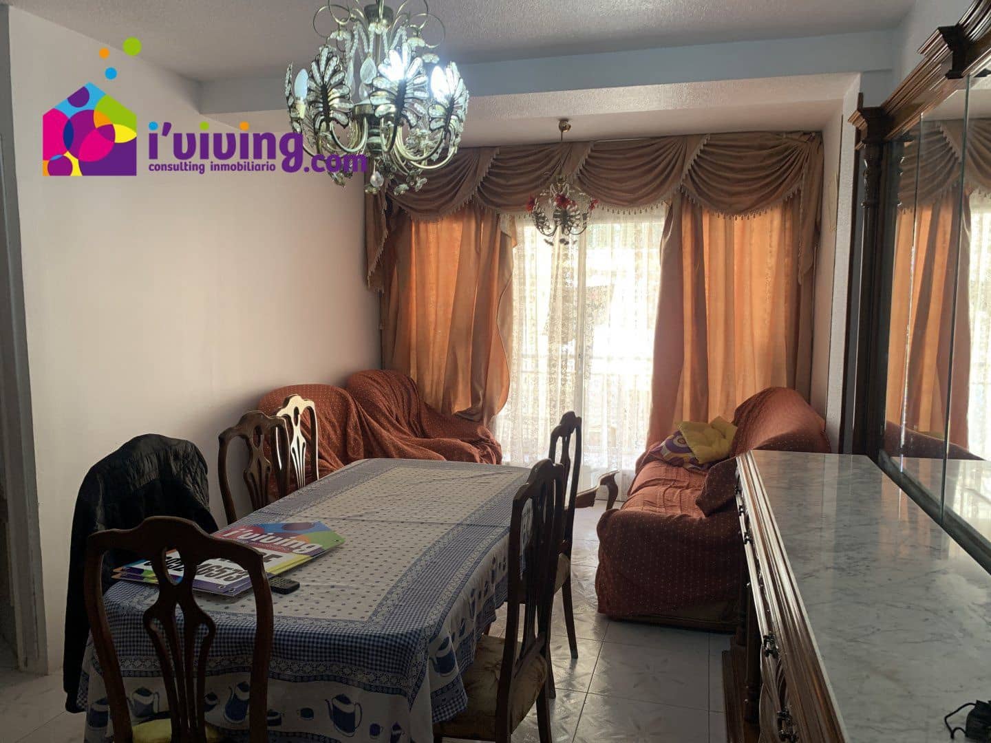 4 bedroom Flat for sale in Albox - € 80,000 (Ref: 7232316)