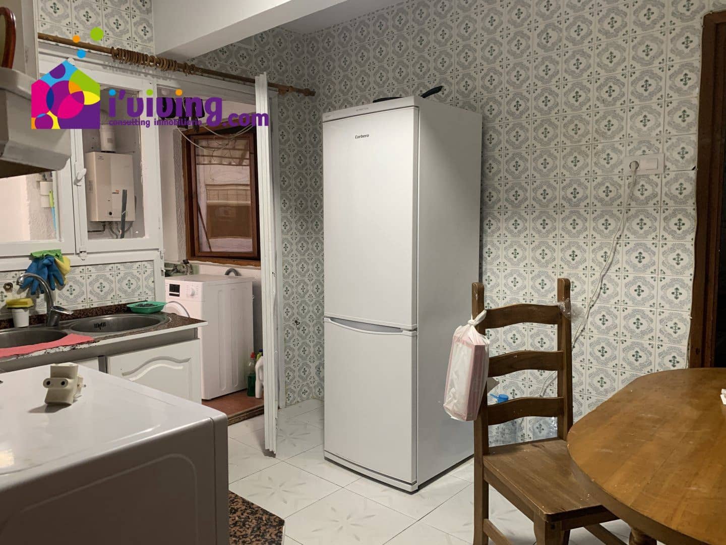 4 bedroom Flat for sale in Albox - € 80,000 (Ref: 7232316)