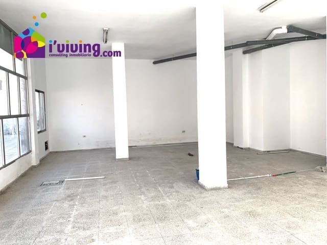 Comercial para arrendar em Albox - 800 € (Ref: 7238100)