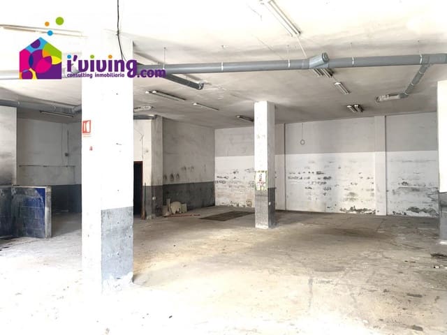 Comercial para arrendar em Albox - 800 € (Ref: 7238100)