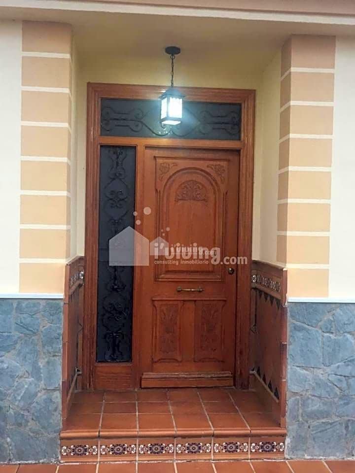 5 soveværelse Villa til salg i Locaiba med garage - € 259.000 (Ref: 7238102)