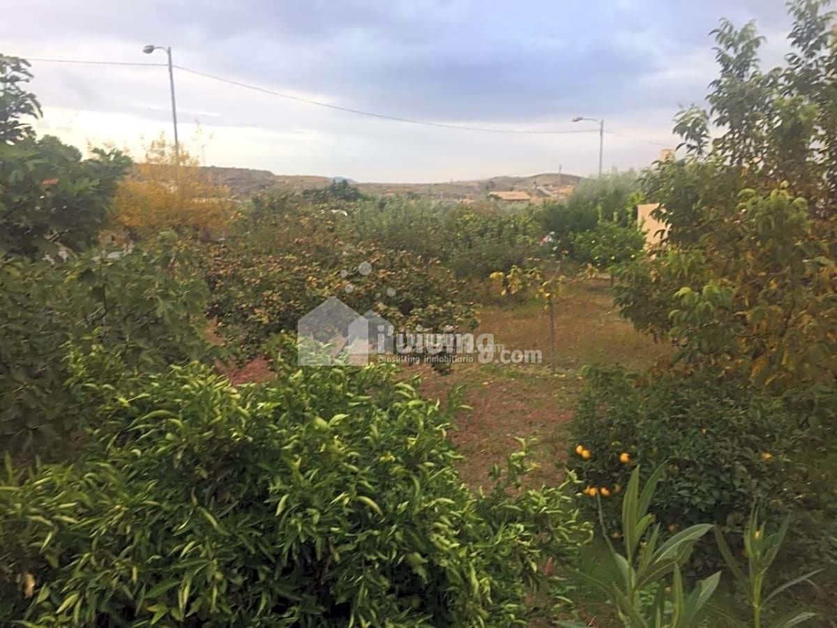 5 soveværelse Villa til salg i Locaiba med garage - € 259.000 (Ref: 7238102)