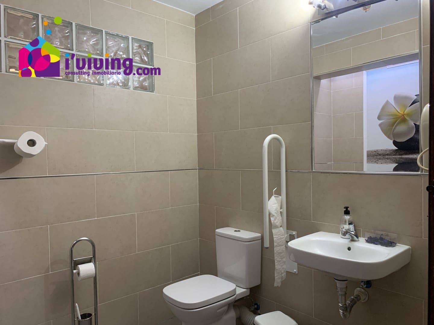 4 slaapkamer Flat te koop in Albox - € 90.000 (Ref: 7847850)