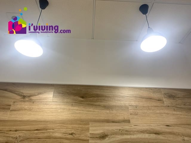 4 soveværelse Erhverv til leje i Albox - € 500 (Ref: 7847856)