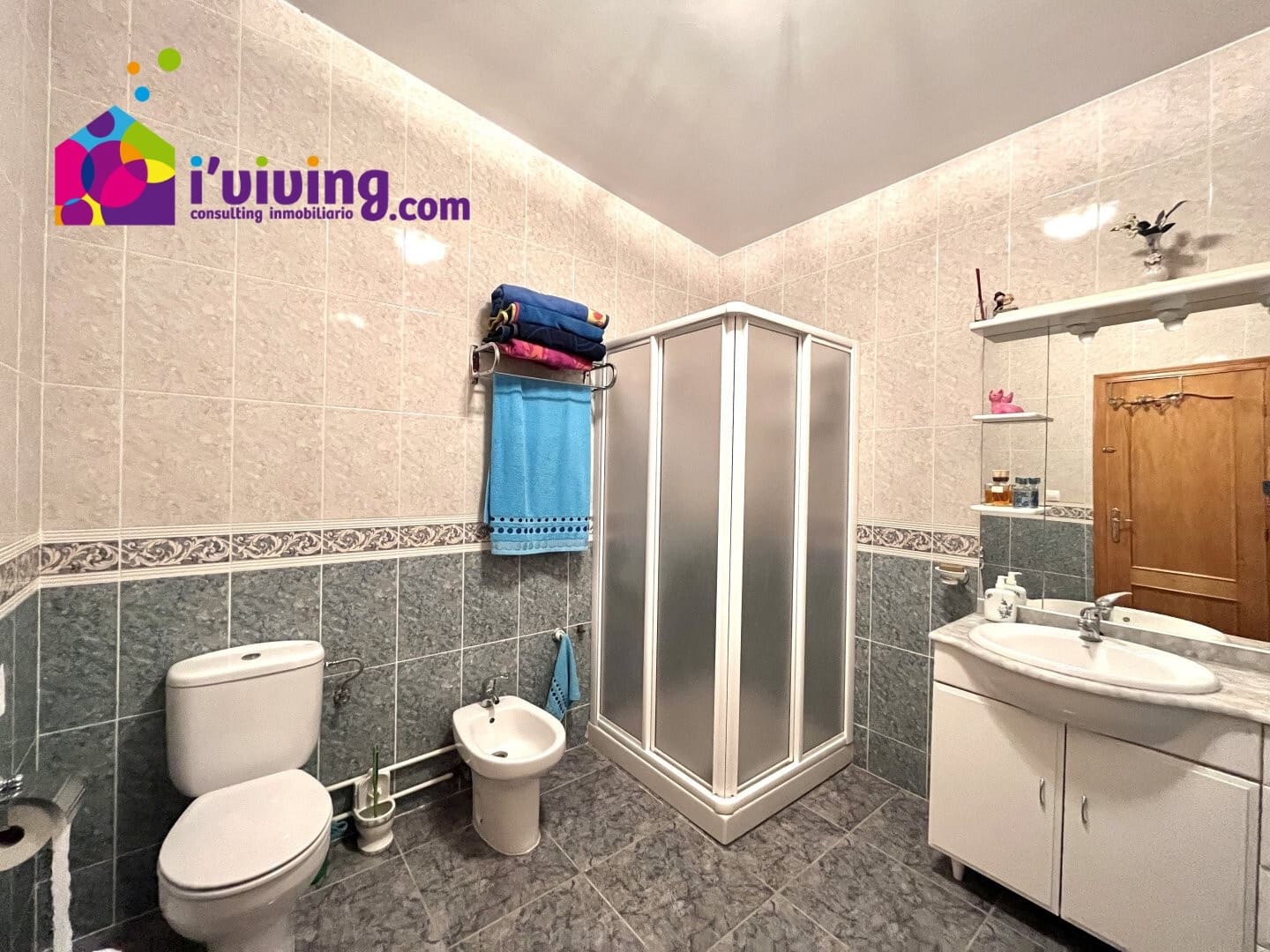 8 soveværelse Finca/Landehus til salg i Albox med garage - € 260.000 (Ref: 7847878)