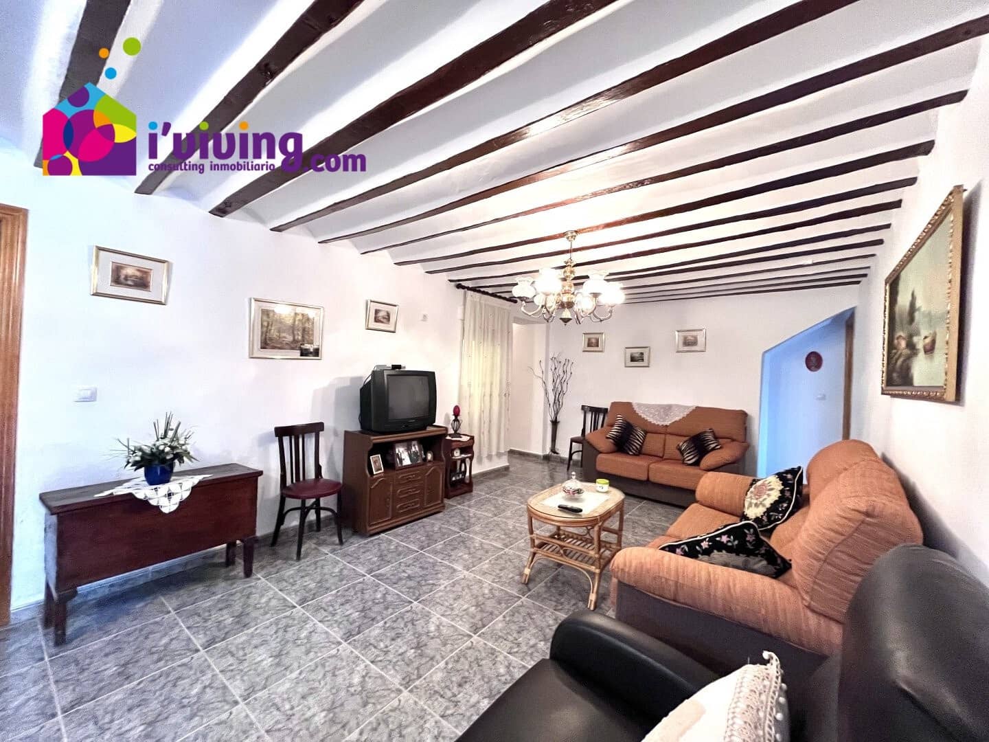 8 soveværelse Finca/Landehus til salg i Albox med garage - € 260.000 (Ref: 7847878)