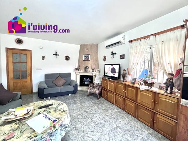 8 soveværelse Finca/Landehus til salg i Albox med garage - € 260.000 (Ref: 7847878)