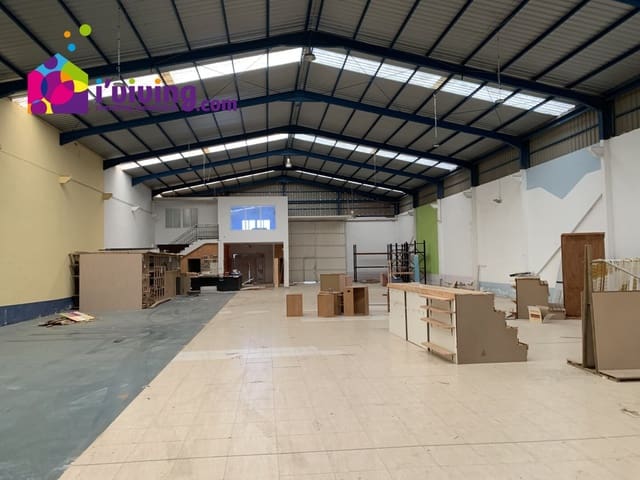 2 soveværelse Erhverv til salg i Albox - € 390.000 (Ref: 7847881)