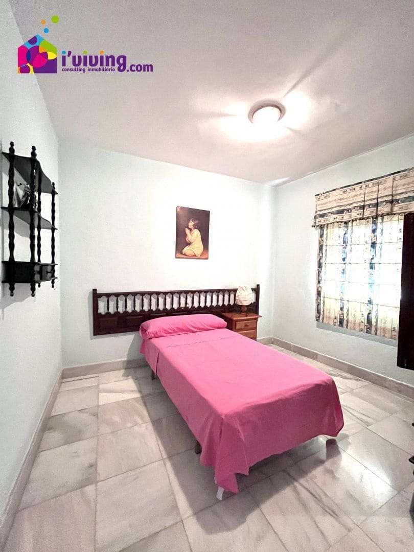 5 bedroom Villa for sale in Somontin - € 69,900 (Ref: 7848023)