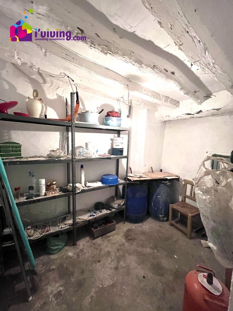 6 soveværelse Lejlighed til salg i Somontin - € 32.000 (Ref: 7848024)