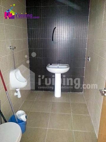 Erhverv til leje i Albox - € 500 (Ref: 8201721)