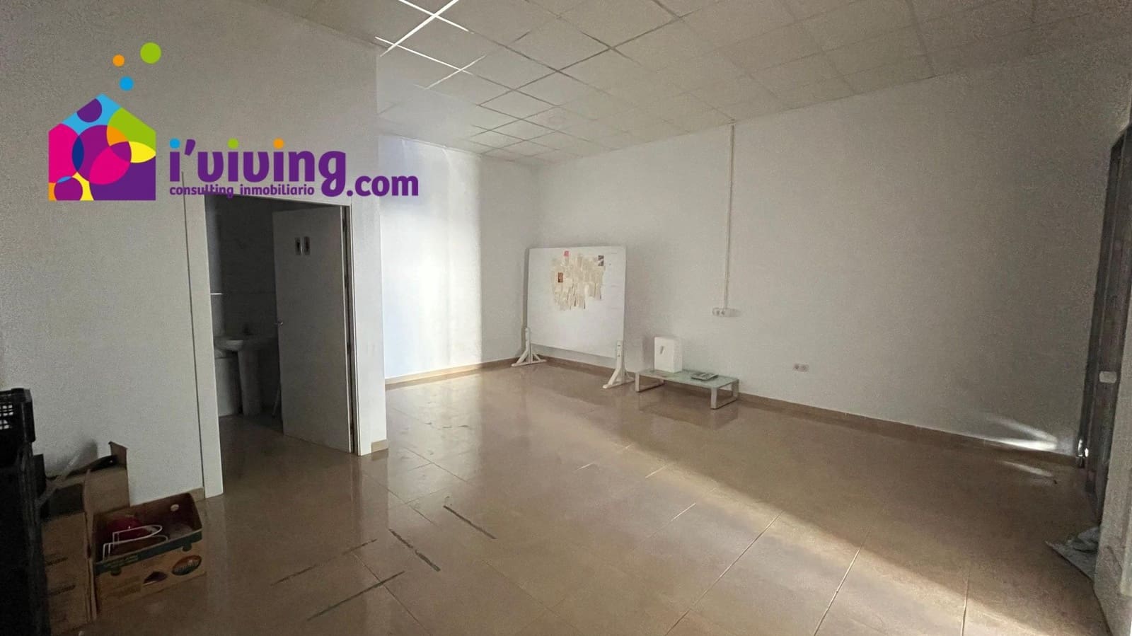 2 bedroom Commercial for rent in Albox - € 600 (Ref: 8282165)