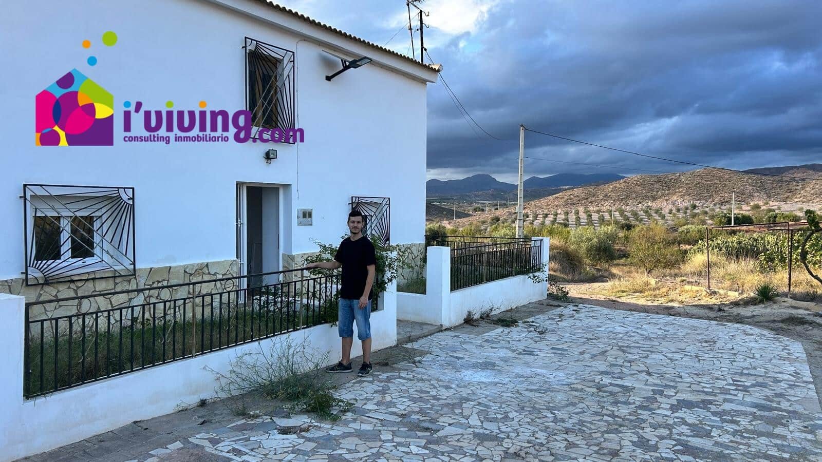 4 soveværelse Finca/Landehus til salg i La Aljambra med garage - € 194.000 (Ref: 8572041)