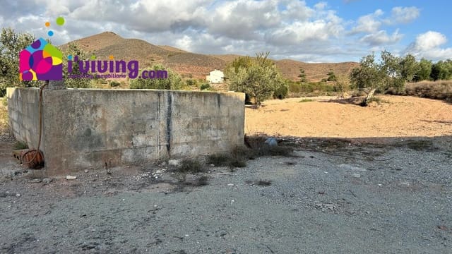 4 soveværelse Finca/Landehus til salg i La Aljambra, Albox med garage - € 194.000 (Ref: 8572041)