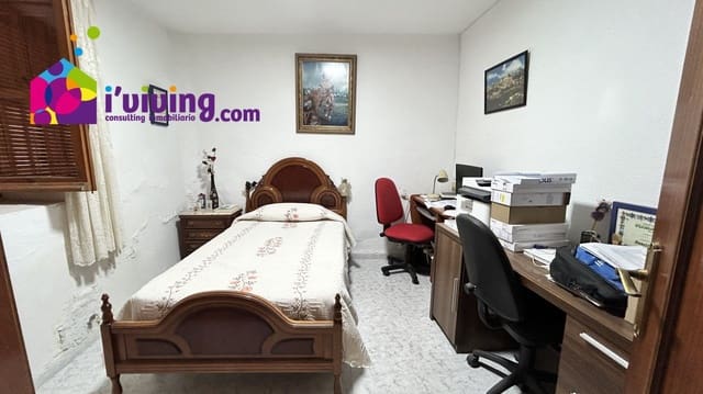 Chalet de 4 habitaciones en Albox en venta - 85.000 € (Ref: 8585780)