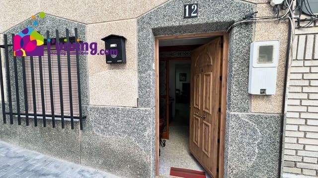 Chalet de 4 habitaciones en Albox en venta - 85.000 € (Ref: 8585780)