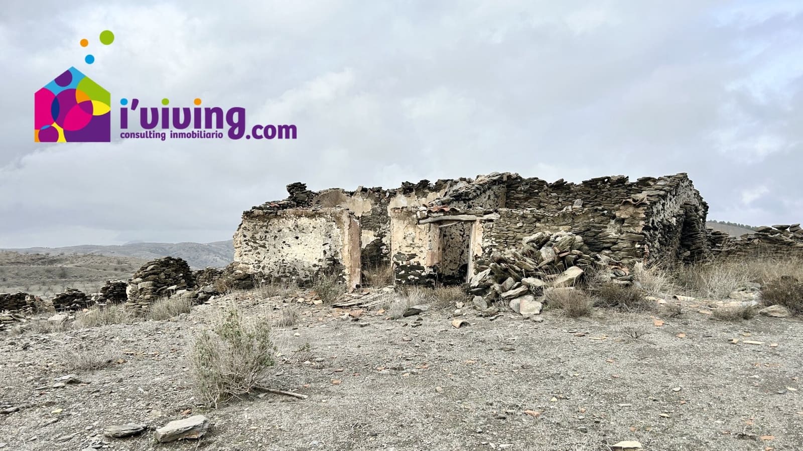 Finca/Country House for sale in Velez-Rubio - € 45,000 (Ref: 8653598)