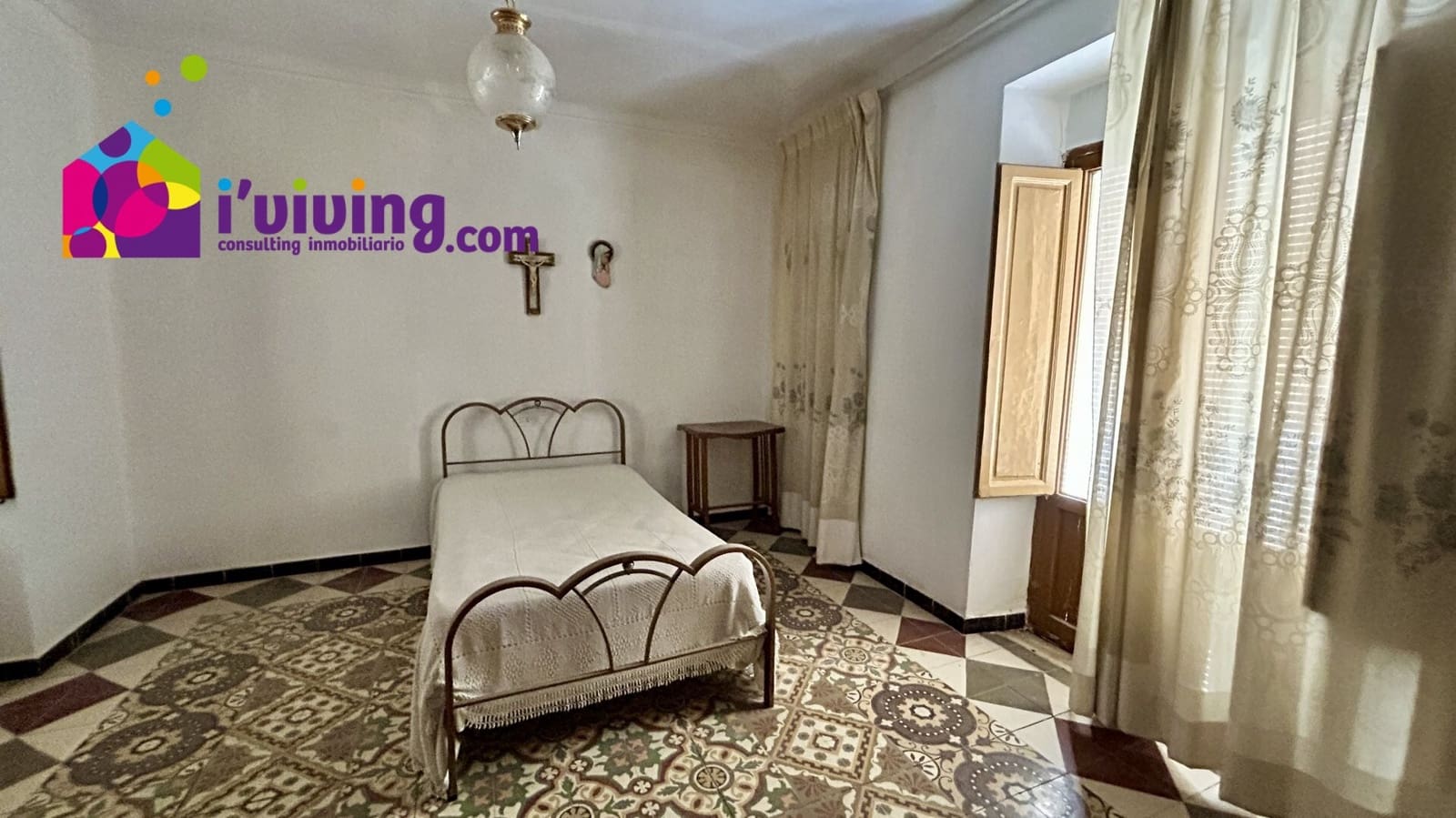 5 makuuhuone Omakotitalo myytävänä paikassa Albox mukana 
autotalli - 129 000 € (Ref: 8703317)