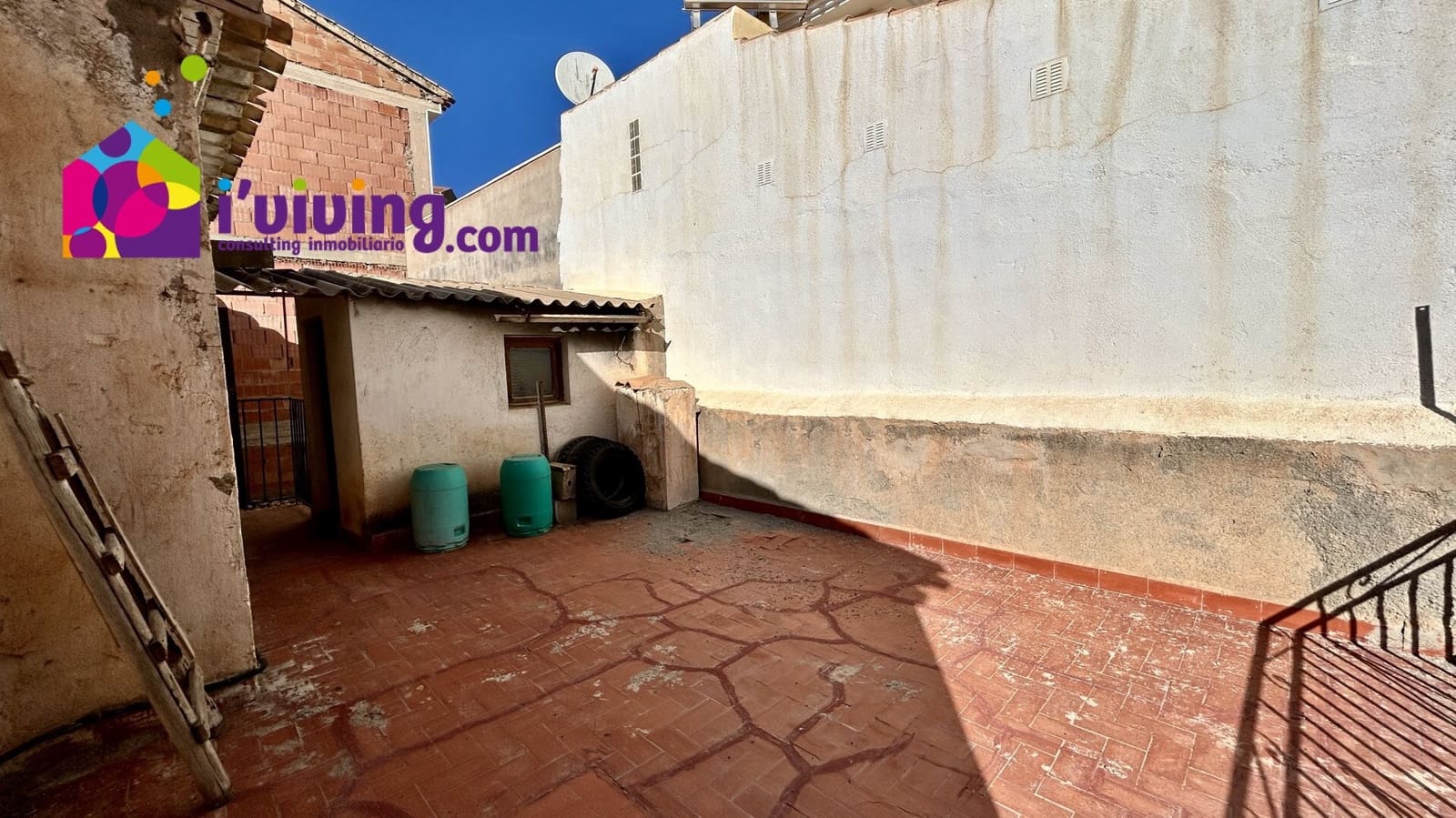 5 makuuhuone Omakotitalo myytävänä paikassa Albox mukana 
autotalli - 129 000 € (Ref: 8703317)